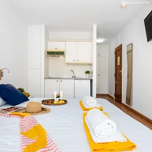 302 Modern, Light, Comfortable With Swimming Pool , Playa de las Americas (Tenerife) Spain