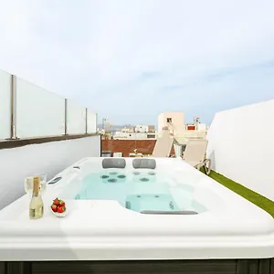 Luxury Penthouse With Jacuzzi La Strada , Las Palmas de Gran Canaria Spain